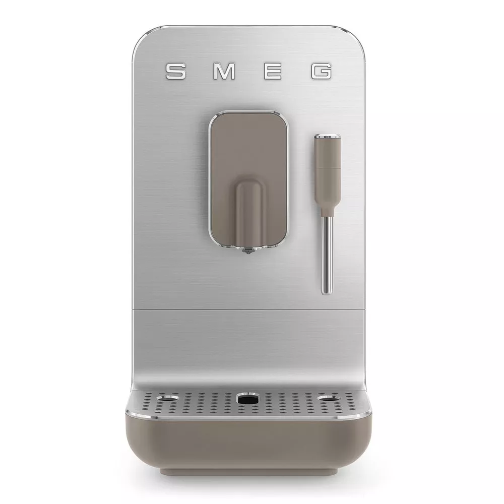Smeg - Cafetera Superautomática Bcc02Tpmeu Barato